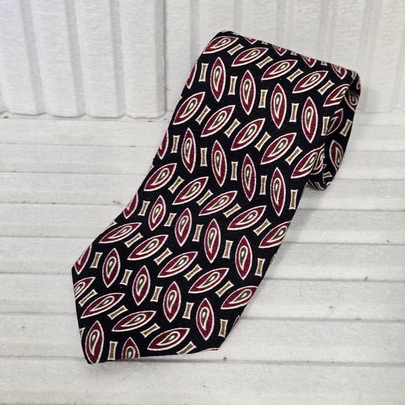 Lands End 100% Silk Tie‎ Men's Necktie Made In USA, Hand Sewn - Picture 1 of 3